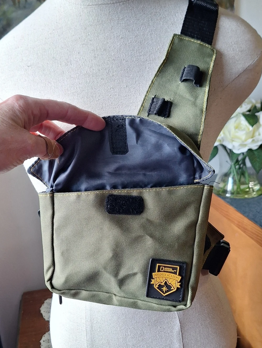 Uncle Milton National Geographic Expedition Trekking Pack, Child